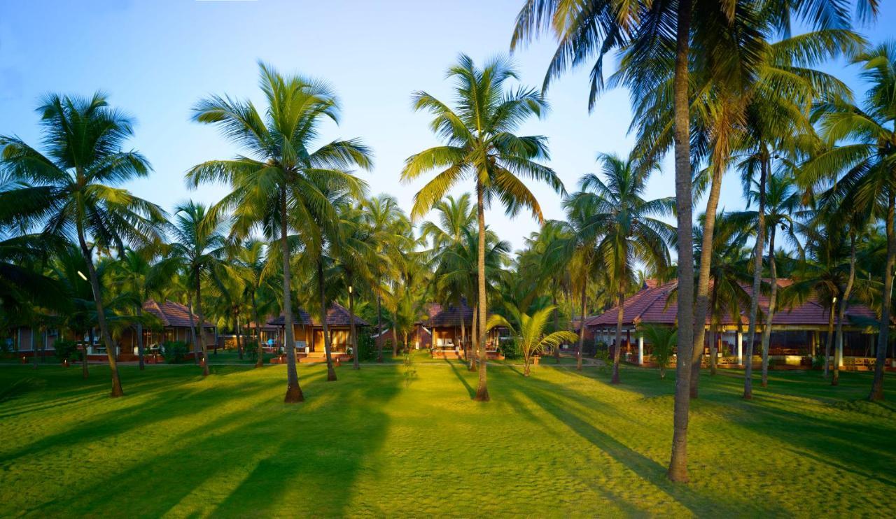 The Nattika Beach Resort Thrissur Екстериор снимка