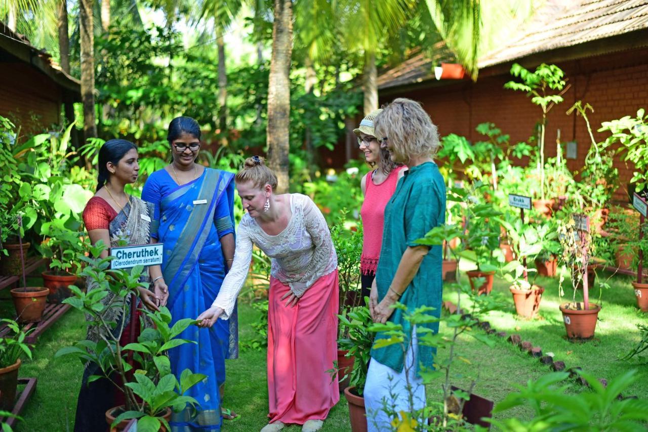 The Nattika Beach Resort Thrissur Екстериор снимка