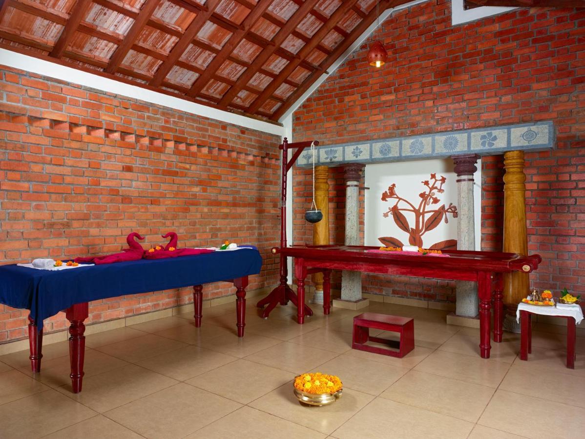 The Nattika Beach Resort Thrissur Екстериор снимка