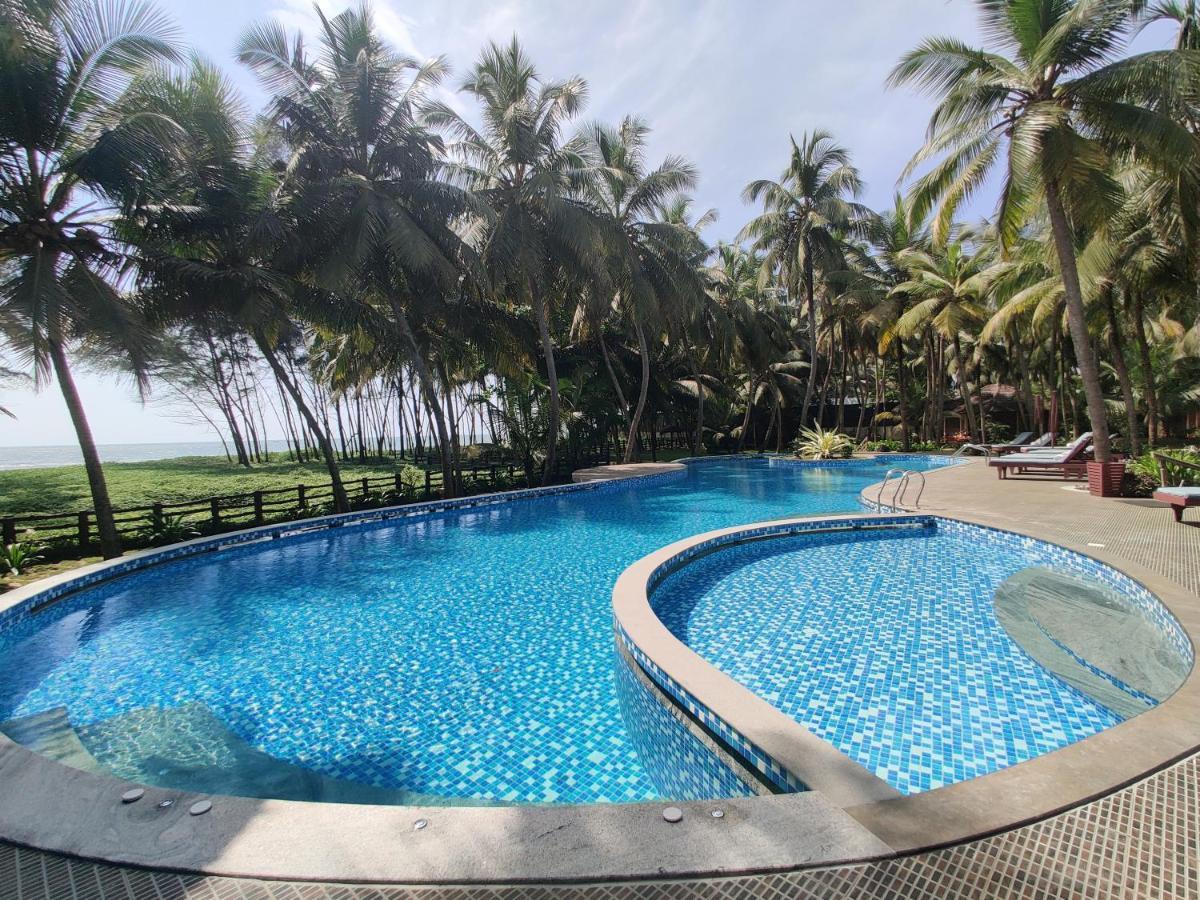 The Nattika Beach Resort Thrissur Екстериор снимка